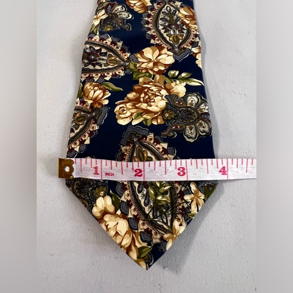 Vintage Karl Men’s Lagerfeld Floral‎ Silk Tie - Picture 5 of 7